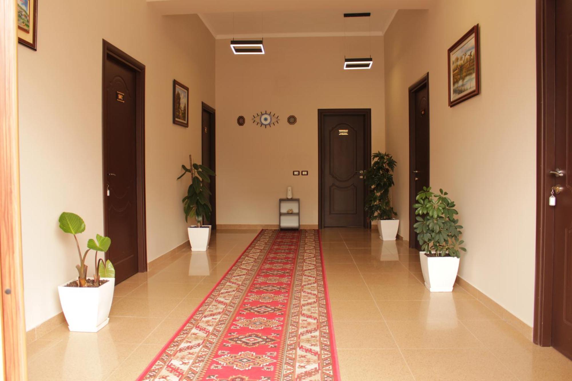 Hotel Vila Maledhi Берат Екстер'єр фото